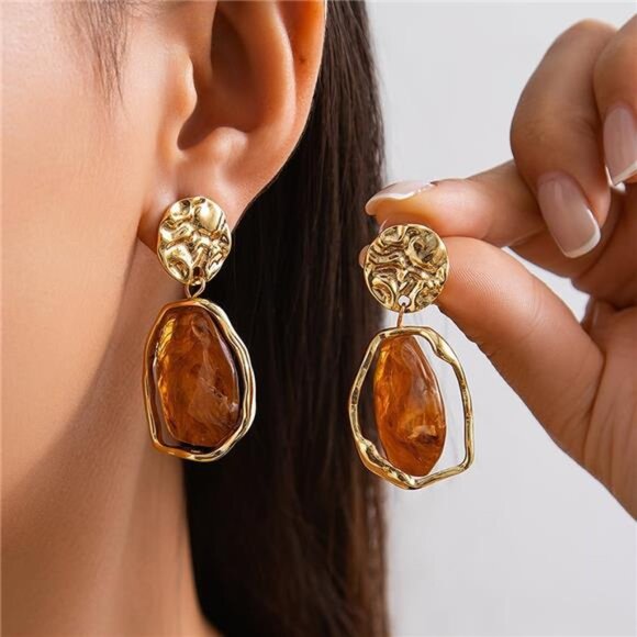 ✨ Irregular Crystal Drop Dangle Earrings | 14K Gold Plated Asymmetric - Picture 2 of 5